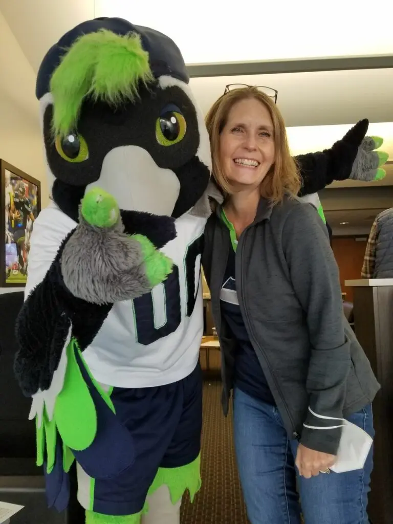 Katie Eskew, court reporter, court reporting, transcription, transcribe, deposition, legal, litigation, Seattle Seahawks